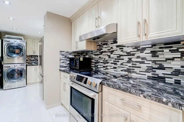 Additional image 15 of 320 Dixon Rd Unit 415