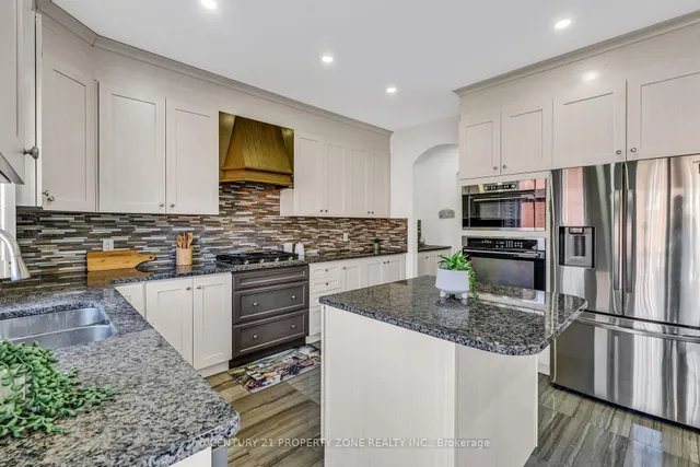 Additional image 18 of 8 Young Garden Cres