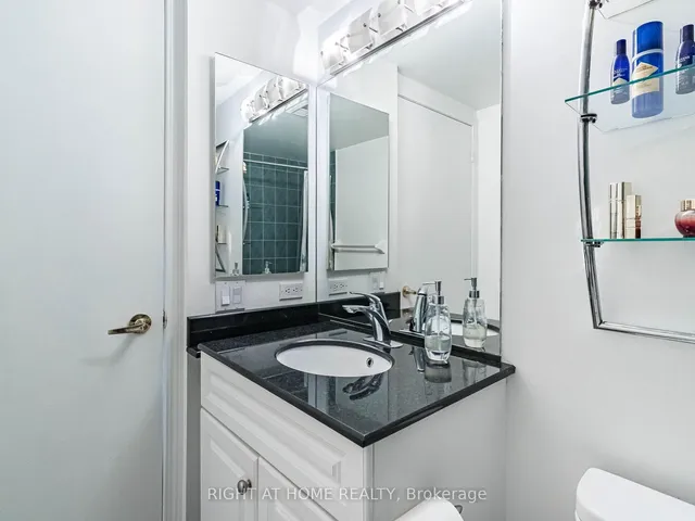 Additional image 28 of 650 Lawrence Ave Unit 646