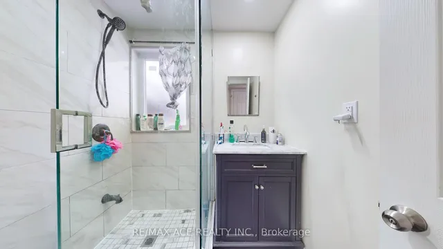 Additional image 18 of 1771 Pharmacy Ave