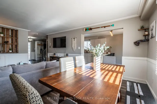 Additional image 17 of 2 Bronte Crt