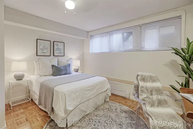 Additional image 20 of 1209 Queen St Unit 28