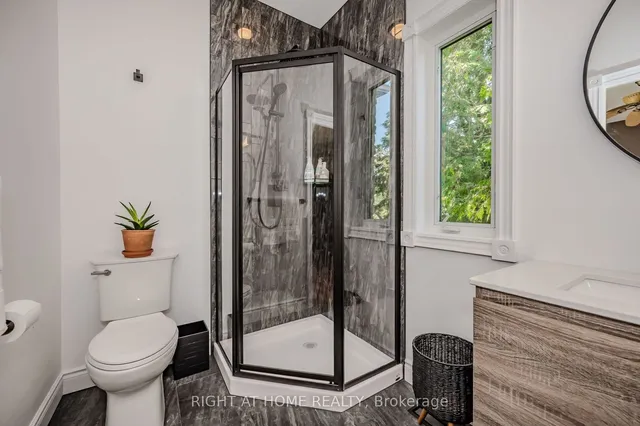 Additional image 22 of 10635 First Line