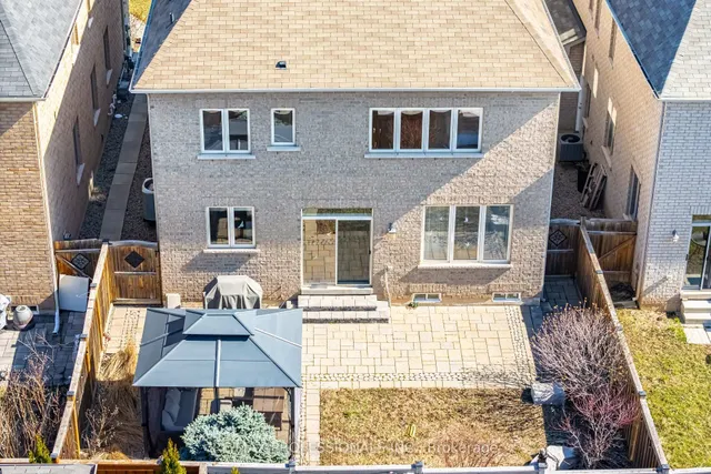 Additional image 41 of 35 Lampman Cres