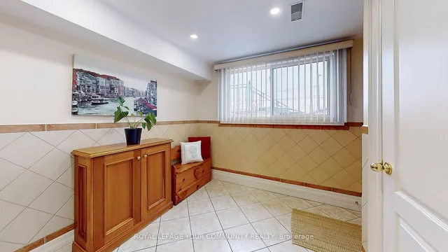 Additional image 27 of 75 Brewster Cres