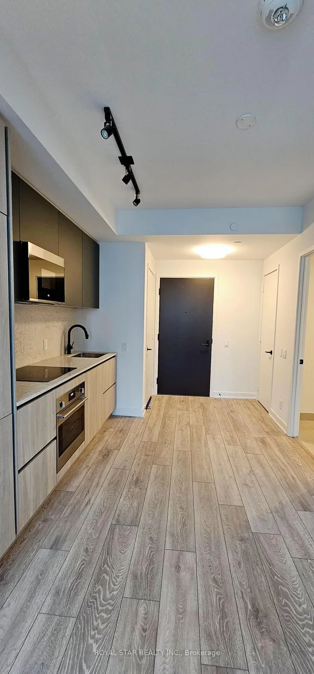 Additional image 4 of 108 Peter St Unit 2609