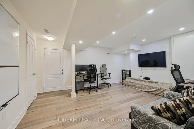 Additional image 39 of 10 Chesapeake Crt