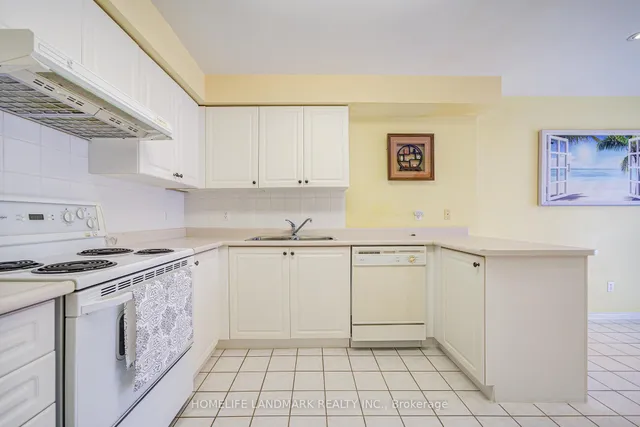 Additional image 11 of 83 Mondeo Dr Unit 212