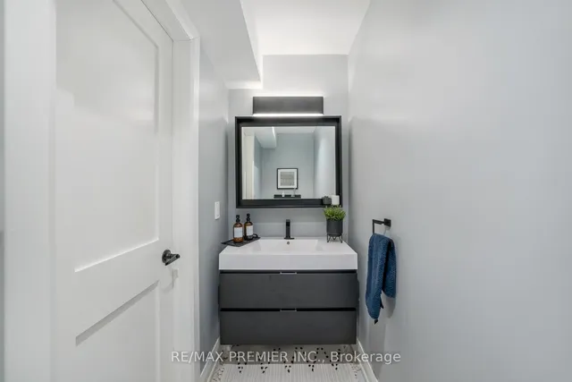 Additional image 12 of 122 Robert Hicks Dr