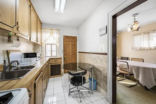 Additional image 8 of 197 Oakwood Ave