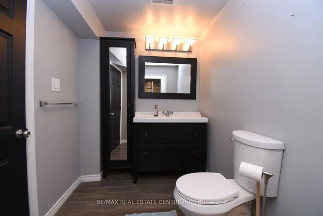 Additional image 34 of 26 Hatton Dr