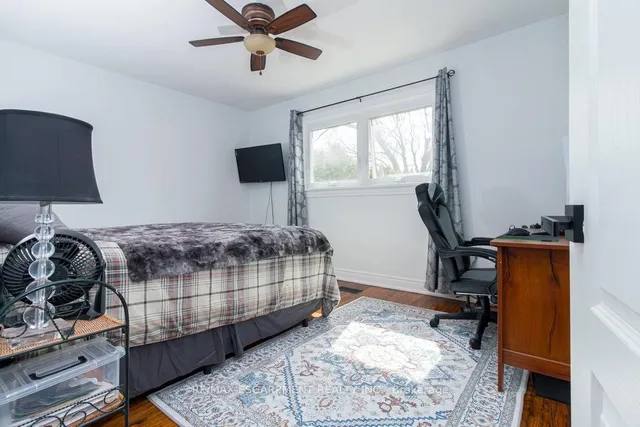 Additional image 20 of 3 Pleasant Ave