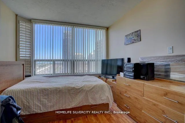 Additional image 13 of 88 Corporate Dr Unit 1617