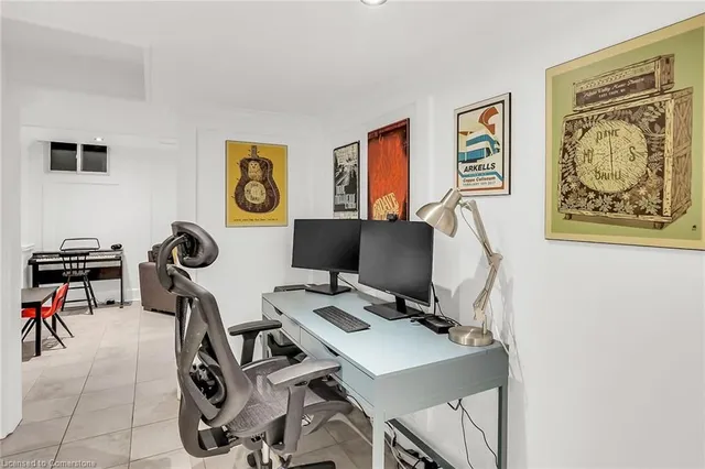 Additional image 35 of 17 Parkway Pl