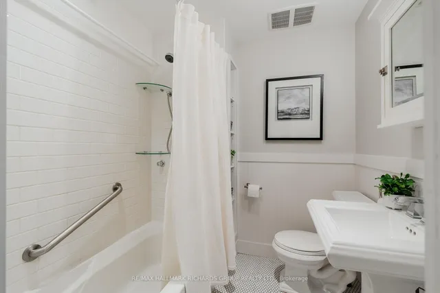 Additional image 18 of 12 Walter St