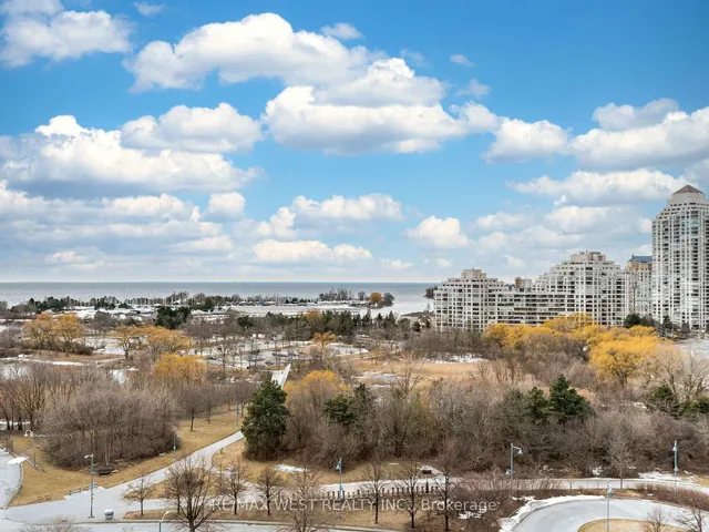 Additional image 16 of 30 Shore Breeze Dr Unit 923