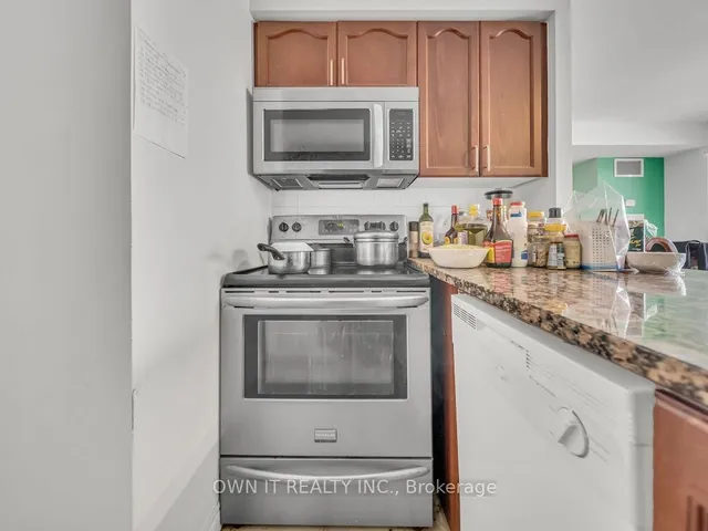 Additional image 30 of 70 Town Centre Crt Unit 1701