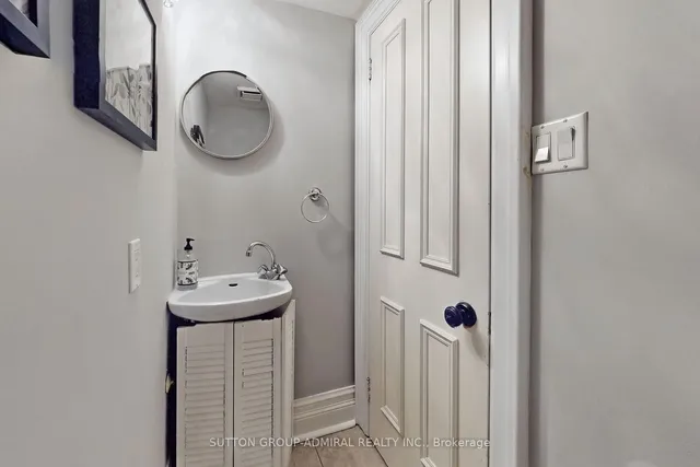 Additional image 16 of 426 Wellesley St