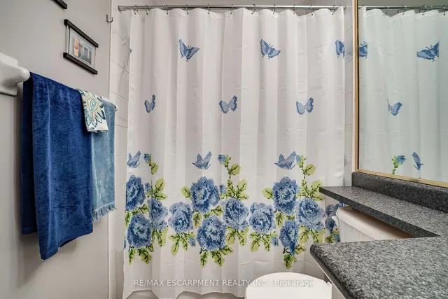 Additional image 38 of 100 Beddoe Dr Unit 27