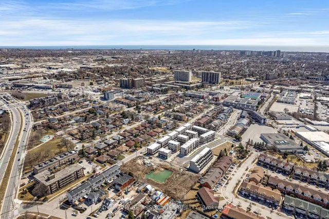 Additional image 43 of 84 Tisdale Ave