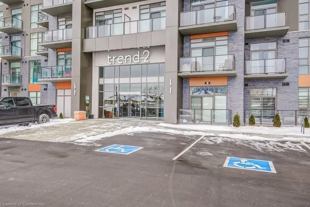 Additional image 41 of 460 Dundas St Unit 513