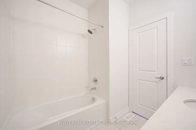 Additional image 32 of 27 Danielle Moore Circ