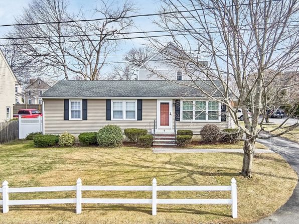 Primary image of 6 Vermette Ct, Ipswich, MA 01938