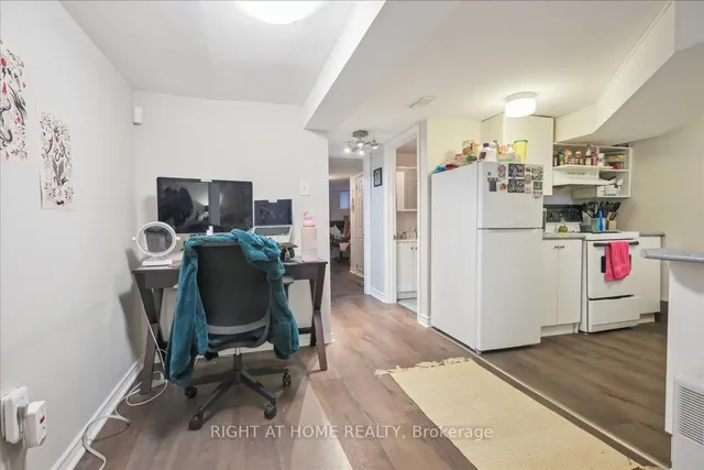 Additional image 28 of 151 Niagara St