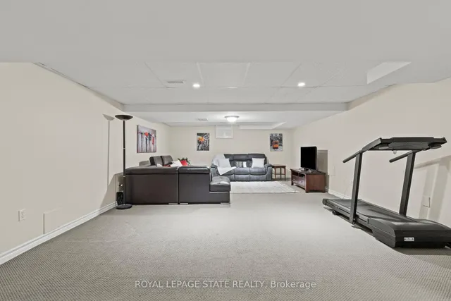 Additional image 41 of 2409 Norland Dr