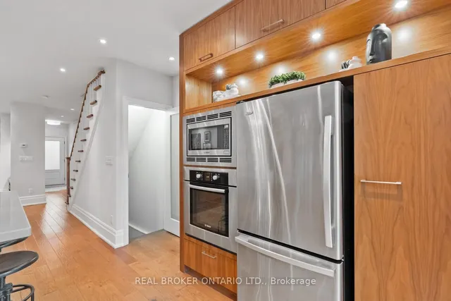 Additional image 10 of 51 Seymour Ave