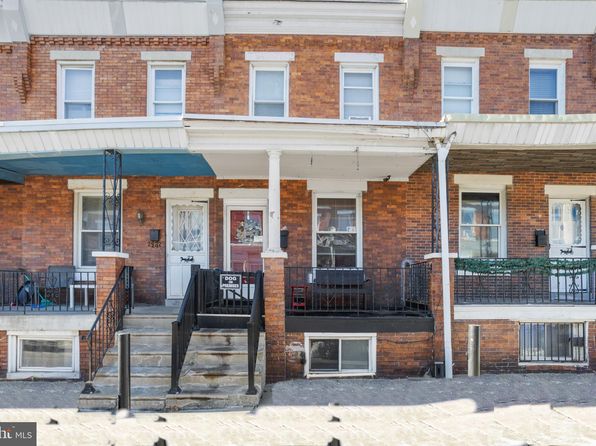 2520 S Gross St, Philadelphia, PA 19142
