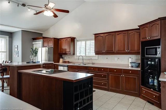 Additional image 14 of 163 Book Rd