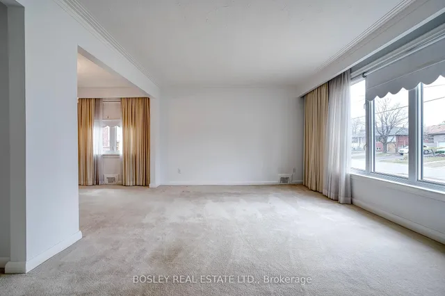 Additional image 3 of 115 Playfair Ave