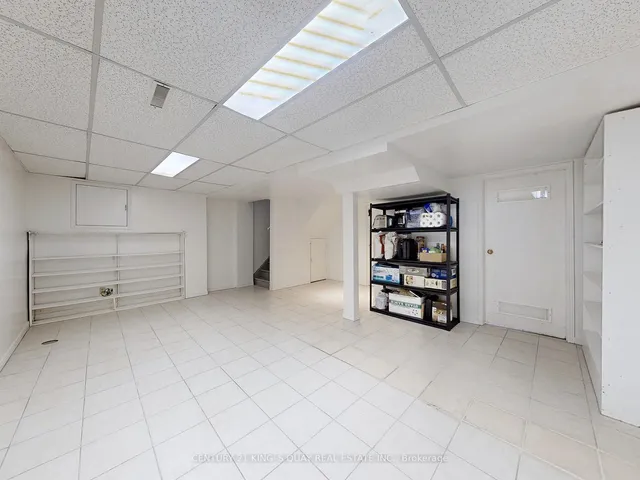 Additional image 33 of 19 Historic Terr