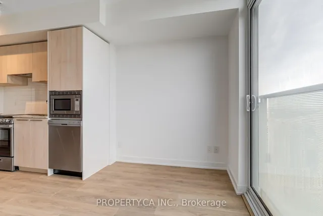 Additional image 11 of 501 Yonge St Unit 3103