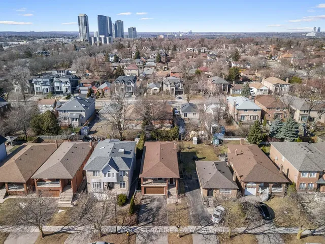 Additional image 34 of 70 Newton Dr