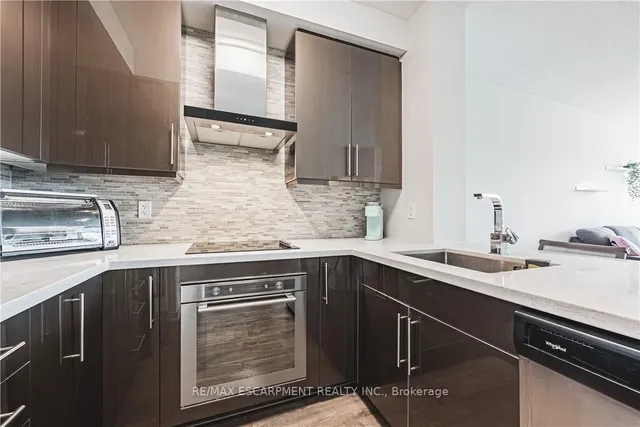 Additional image 14 of 2093 Fairview St Unit 2001