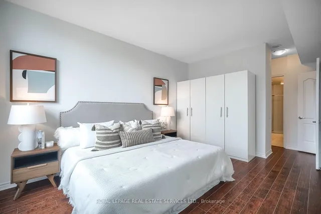 Additional image 20 of 18 William Carson Cres Unit 811