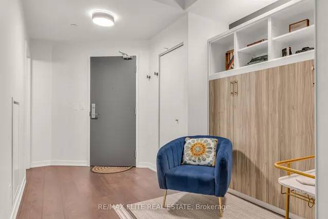 Additional image 2 of 51 East Liberty St Unit 715