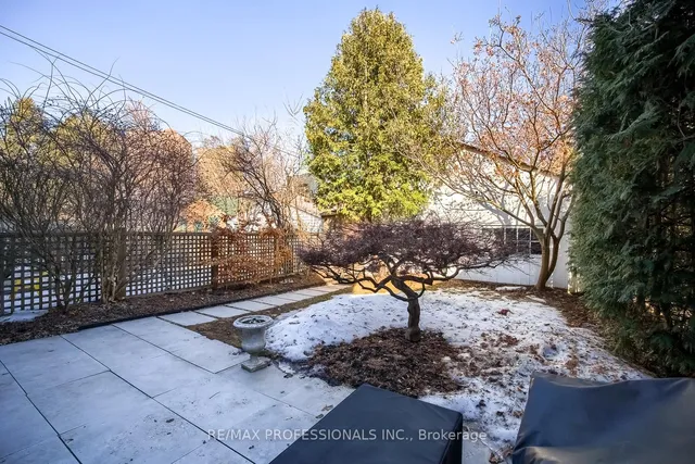 Additional image 19 of 21 Alhambra Ave