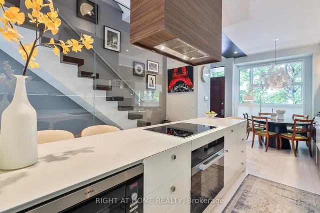 Additional image 6 of 231 Claremont St