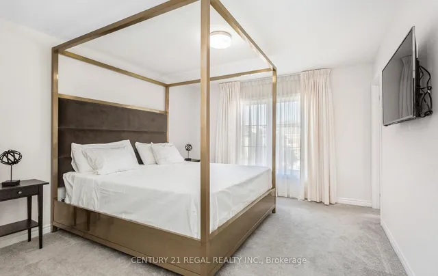 Additional image 27 of 24 Arcola St