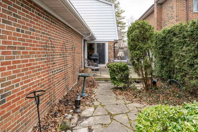 Additional image 33 of 67 Hornshill Dr