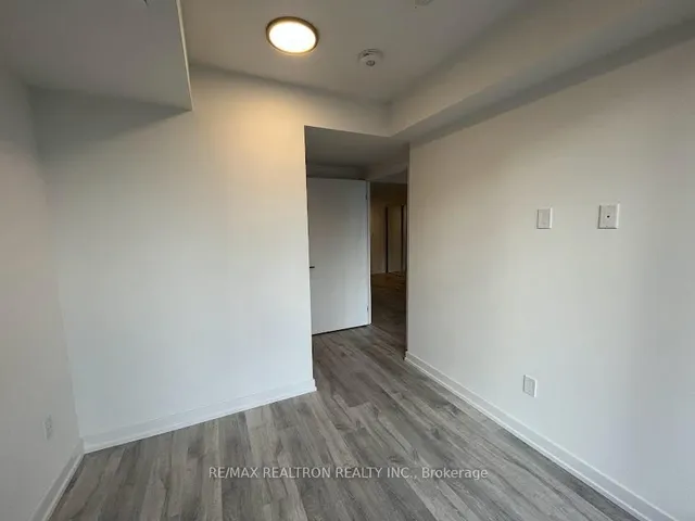 Additional image 20 of 2 Augusta Ave Unit 604