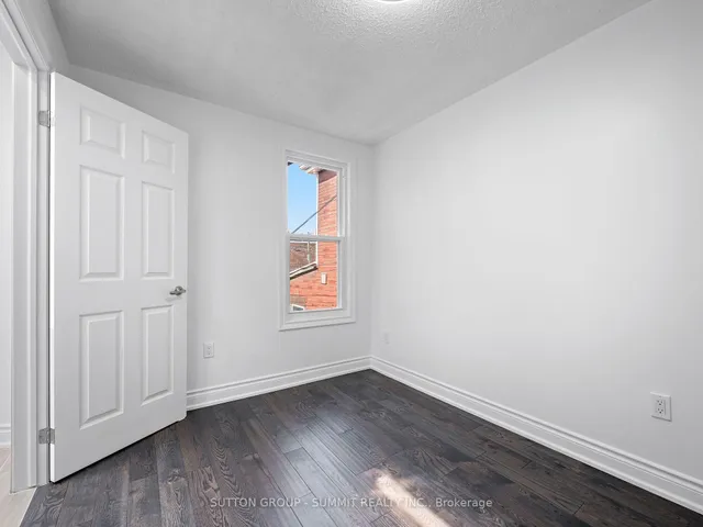 Additional image 26 of 1456 Dufferin St