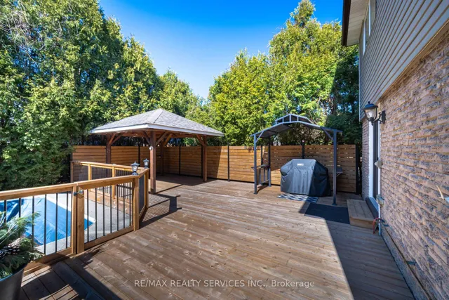 Additional image 26 of 32 Longbourne Cres