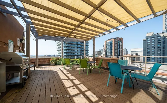 Additional image 21 of 1055 Bay St Unit 709