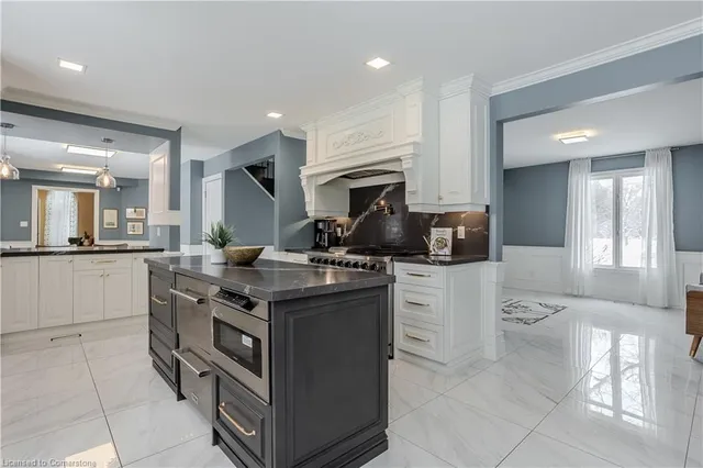 Additional image 20 of 10 Karendale Cres