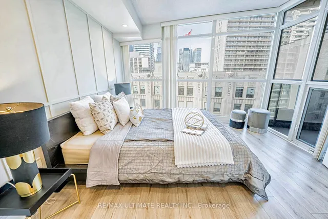 Additional image 15 of 21 Carlton St Unit 1404