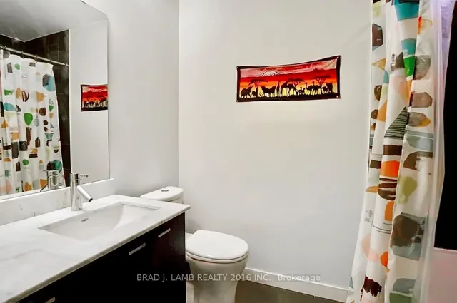 Additional image 7 of 775 King St Unit 809